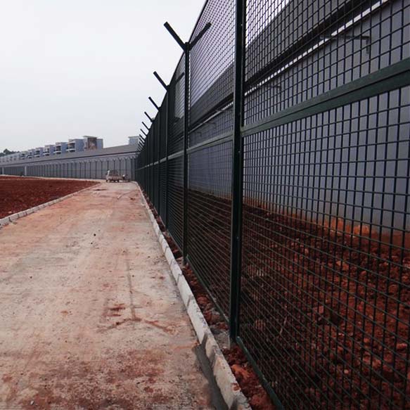 監(jiān)獄外墻防護(hù)網(wǎng)圖片1 監(jiān)獄外墻防護(hù)網(wǎng)圖片1