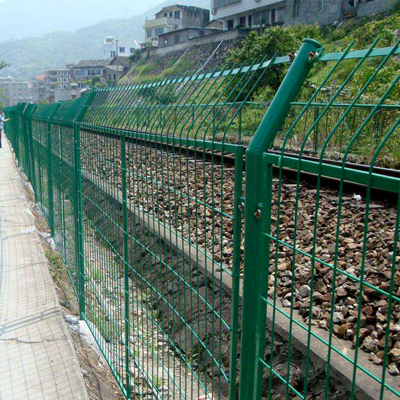 鐵路安全防護(hù)網(wǎng)圖片2 鐵路安全防護(hù)網(wǎng)圖片2