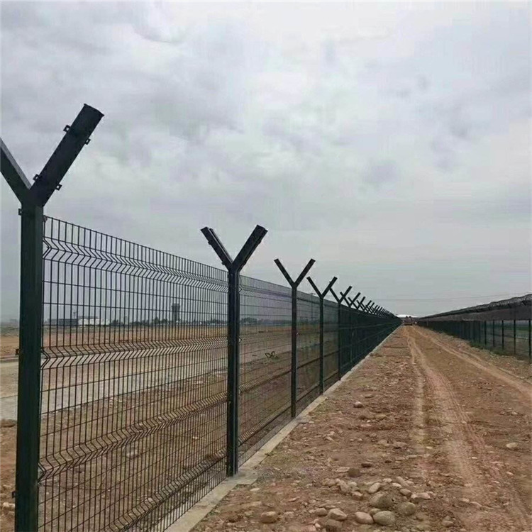 機(jī)場護(hù)欄網(wǎng)圖片3 機(jī)場護(hù)欄網(wǎng)圖片3