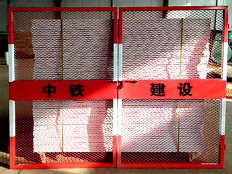 電梯井口防護(hù)門(mén)圖片2