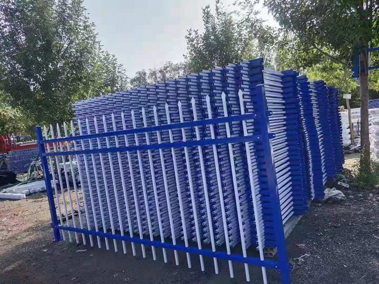 綠化圍墻護(hù)欄圖片2 綠化圍墻護(hù)欄圖片2