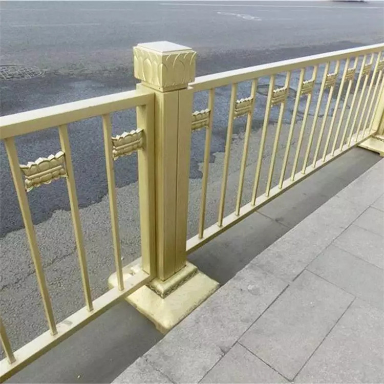 蓮花黃色護(hù)欄圖片4 蓮花黃色護(hù)欄圖片4