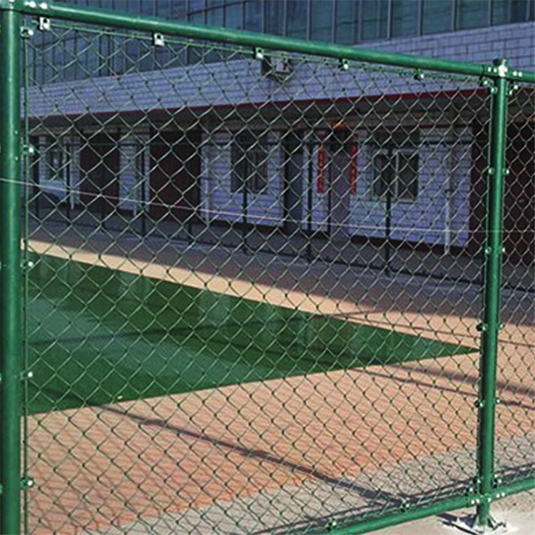 籠式體育場圍網(wǎng)圖片4 籠式體育場圍網(wǎng)圖片4