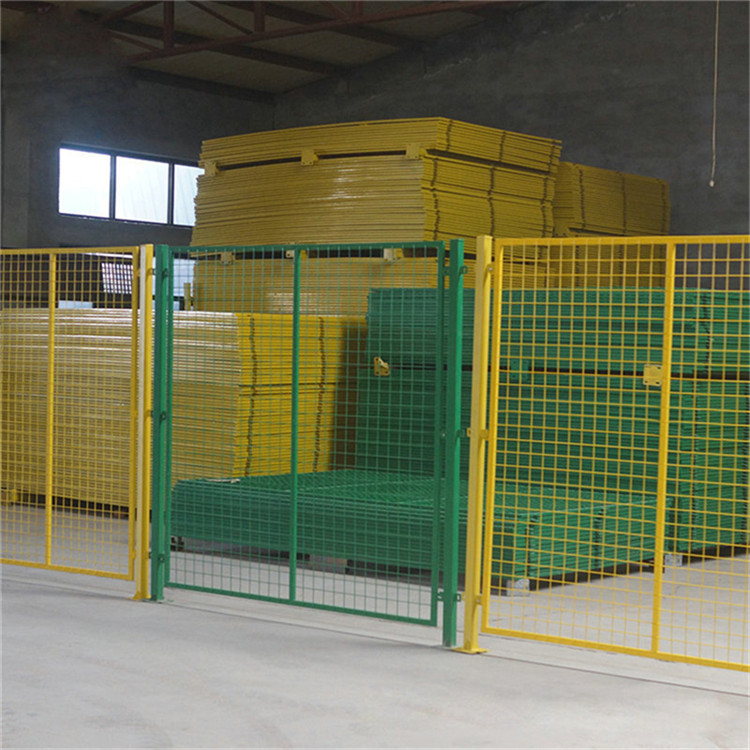 倉(cāng)庫(kù)隔斷防護(hù)欄圖片2