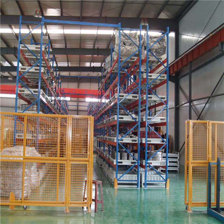 倉(cāng)庫(kù)隔離網(wǎng)圖片2 倉(cāng)庫(kù)隔離網(wǎng)圖片2