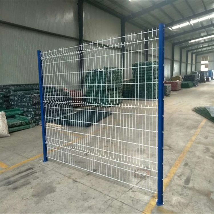 三角折彎護(hù)欄網(wǎng)圖片1 三角折彎護(hù)欄網(wǎng)圖片1