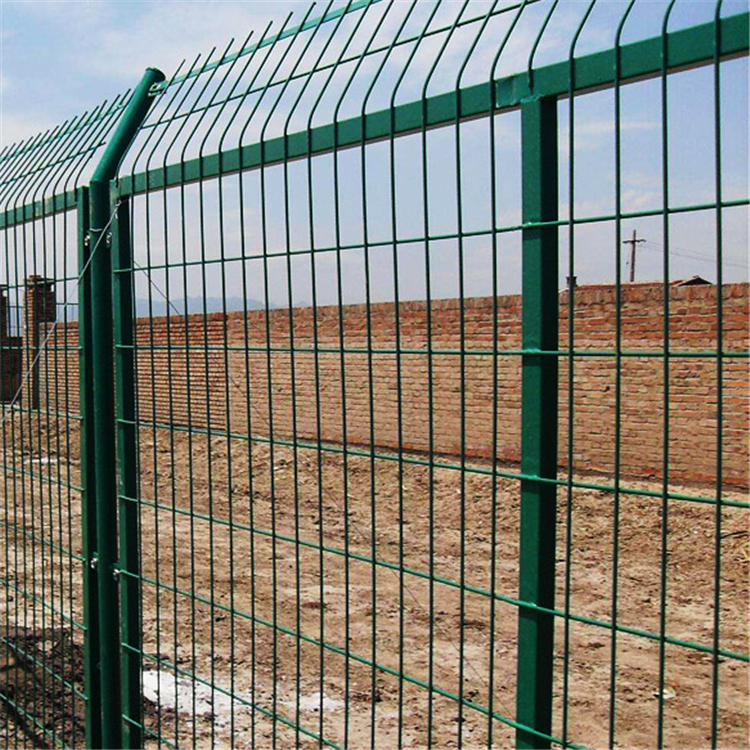 公路防攀爬護欄網(wǎng)圖片4 公路防攀爬護欄網(wǎng)圖片4