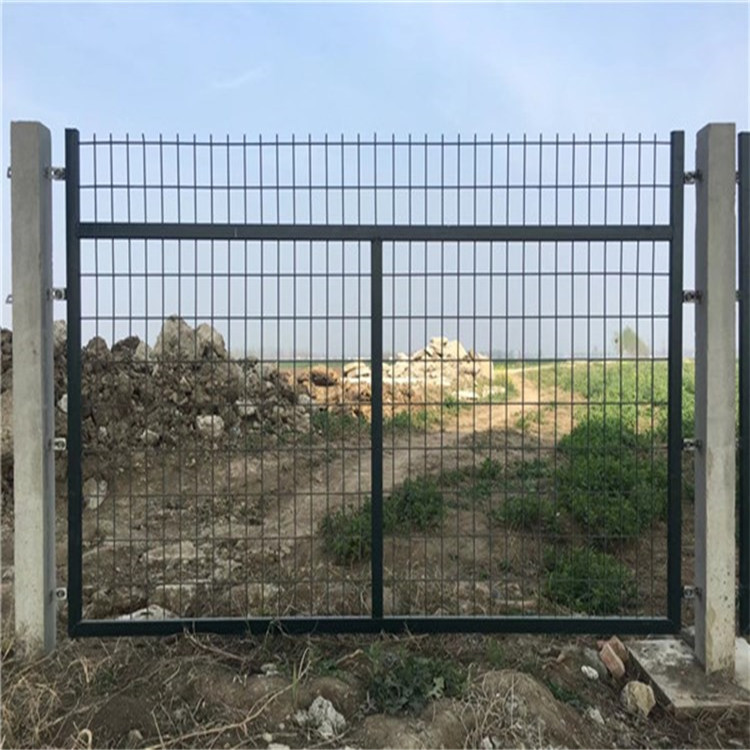 高鐵鐵絲網(wǎng)圍欄圖片2 高鐵鐵絲網(wǎng)圍欄圖片2