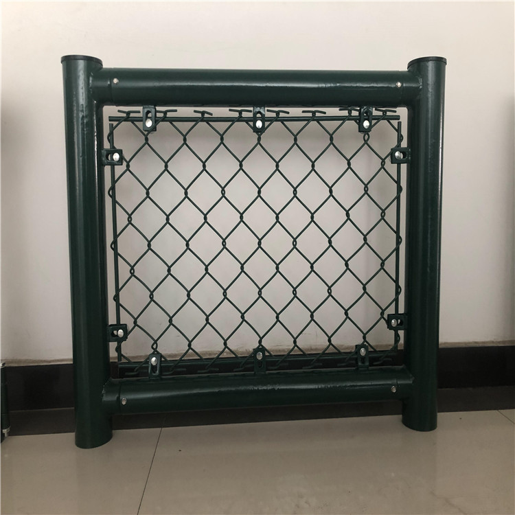 學(xué)?；@球場圍網(wǎng)